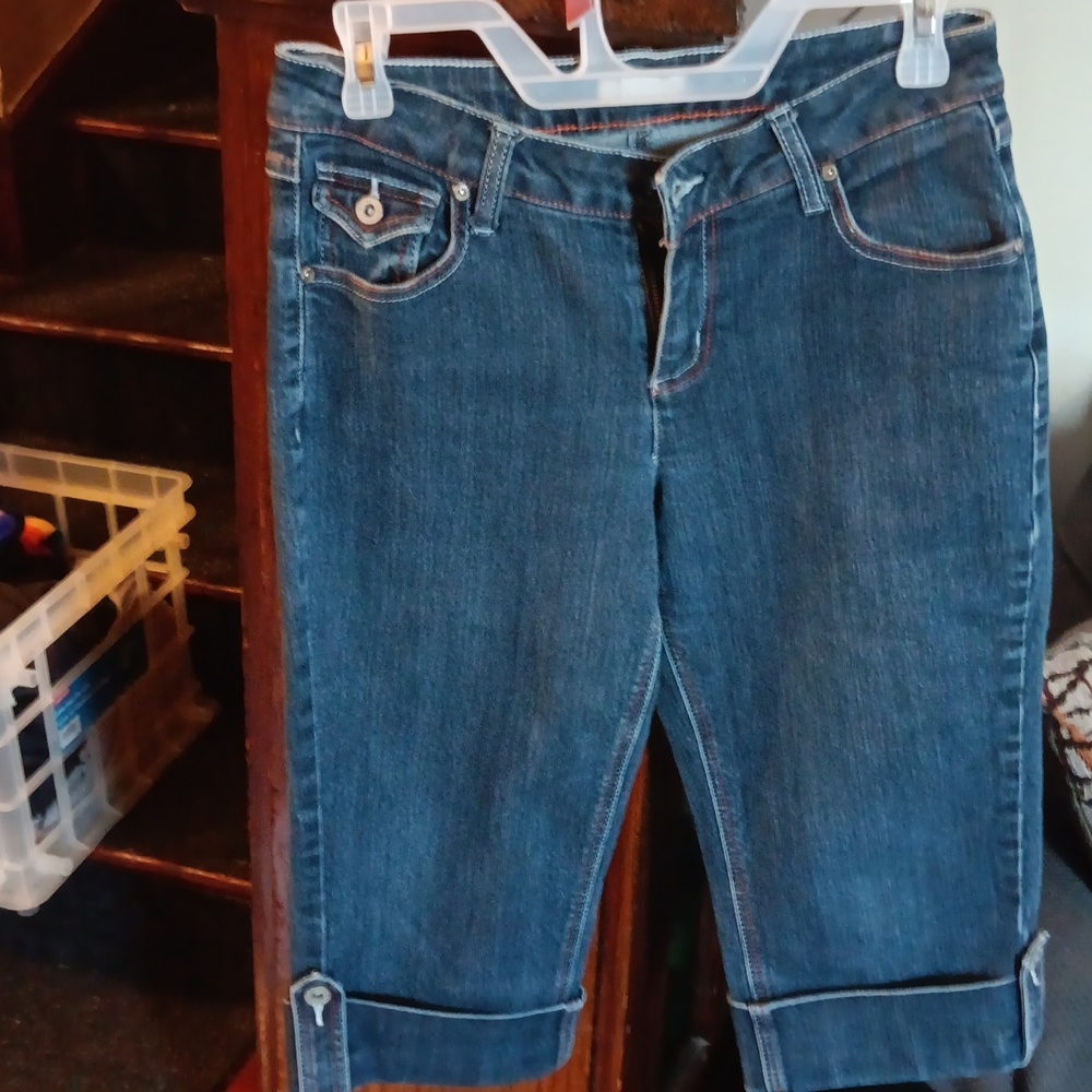 Women's size 6Cato shorts